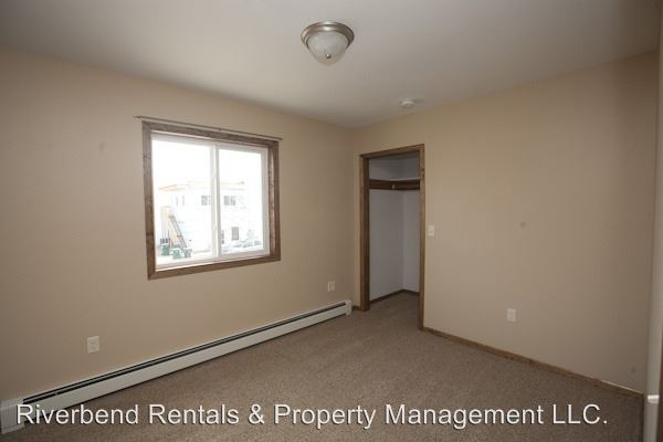 Building Photo - 3 br, 1 bath  - 902 Water Street 210 9th Ave