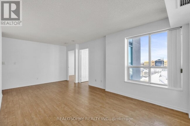 Building Photo - 3 Ellesmere St