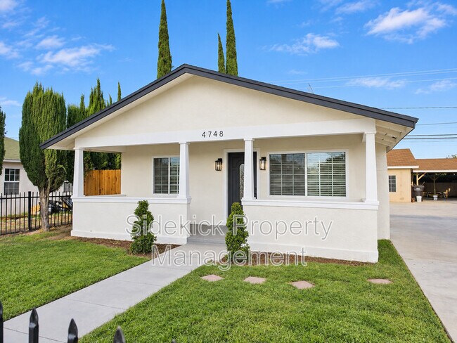 Foto del edificio - 4748 Pine St