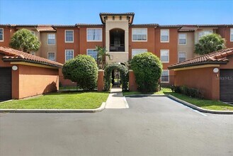 Building Photo - 5560 Metrowest Blvd