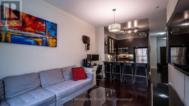 Photo du bâtiment - 1 Upper Duke Crescent