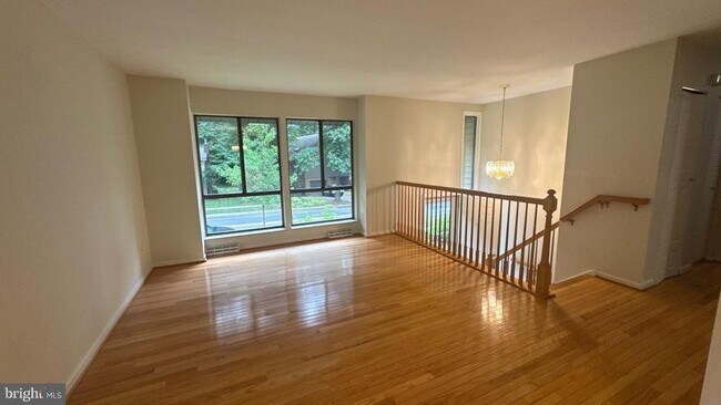 Foto del edificio - 5365 Thunder Hill Rd