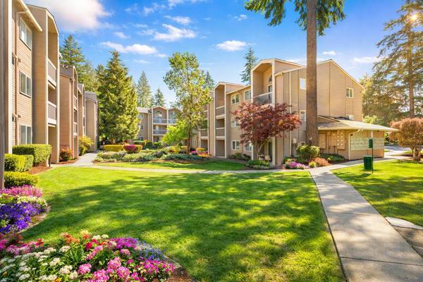 Foto del edificio - Park 210 Apartment Homes