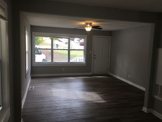 Foto del edificio - Newly Renovated 3 Bedroom Home in Durham!