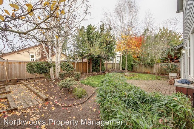 Building Photo - 5479 Baden Way