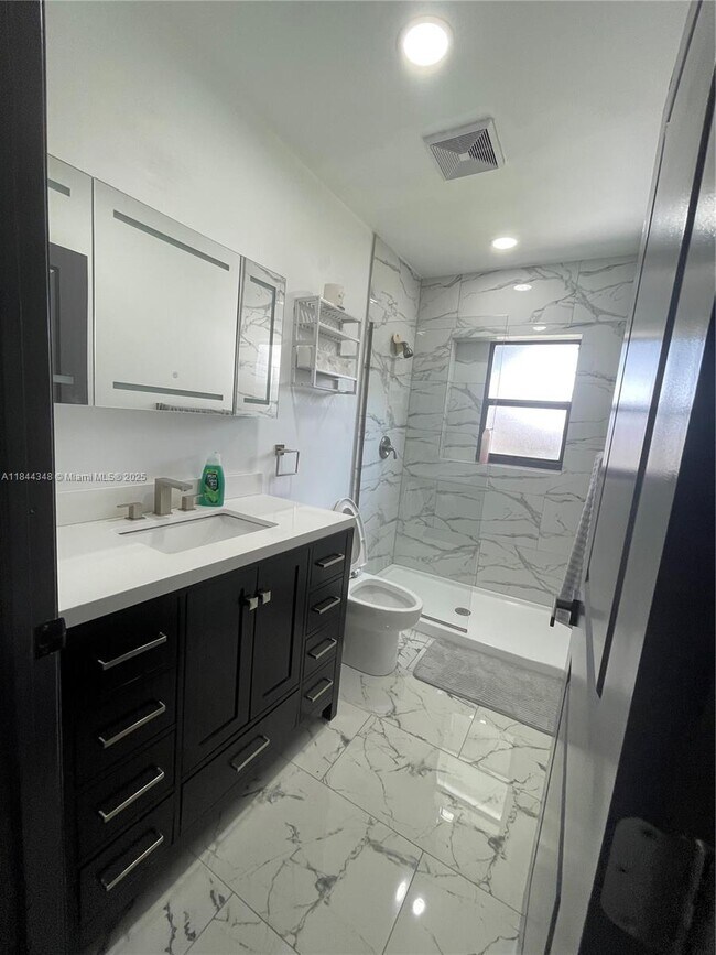 Foto del edificio - 1435 Wiley St