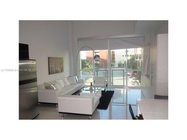 Foto del edificio - 244 Biscayne Blvd
