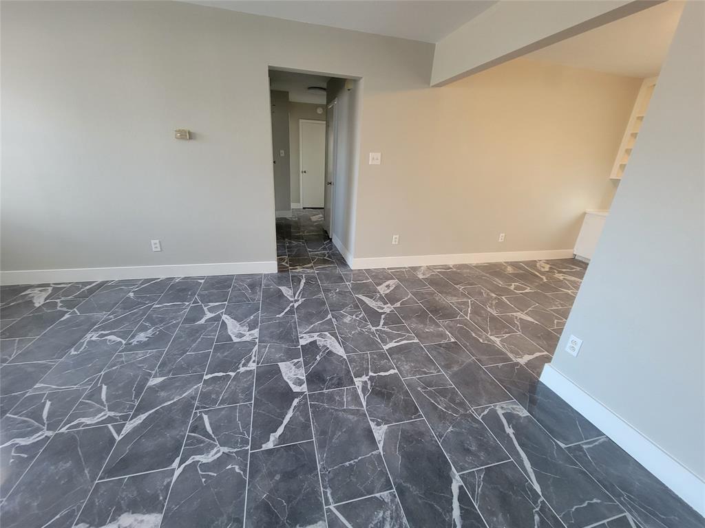 Foto del edificio - 109 Baron Pl