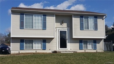 Building Photo - 307 Wren Rd