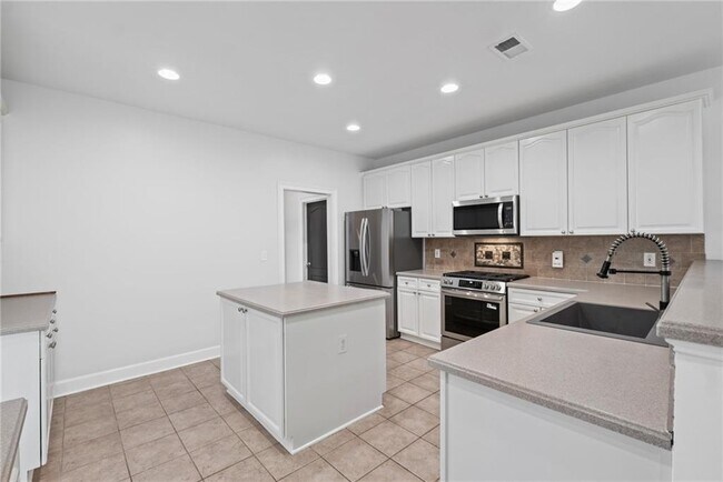 Foto del edificio - 200 Brookeivey Ln