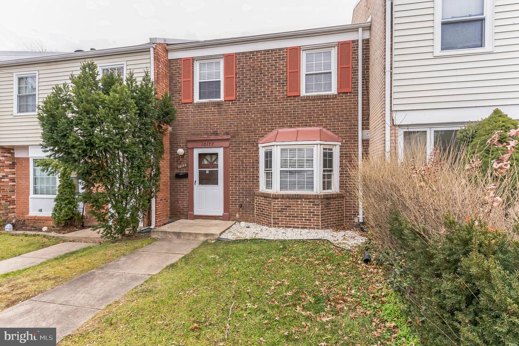 Primary Photo - 10177 Irongate Way