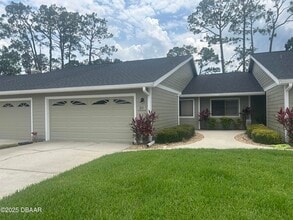 Building Photo - 20 Landings Ln