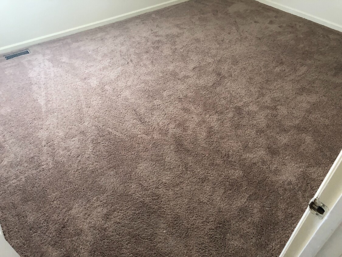 Primary Photo - 3 Bedroom House - Vouchers Accepted