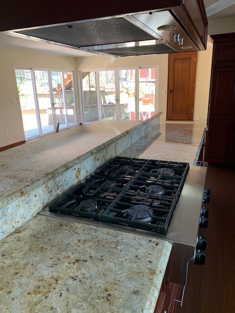 Foto del edificio - 3829 Mayfield Ave