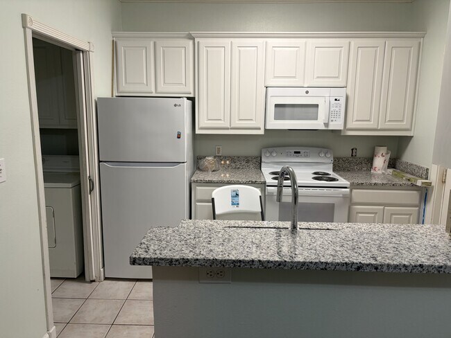 Foto del edificio - 309 W Hickory St