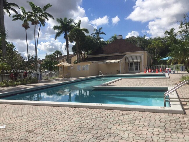 Foto del edificio - 15330 SW 106th Terrace