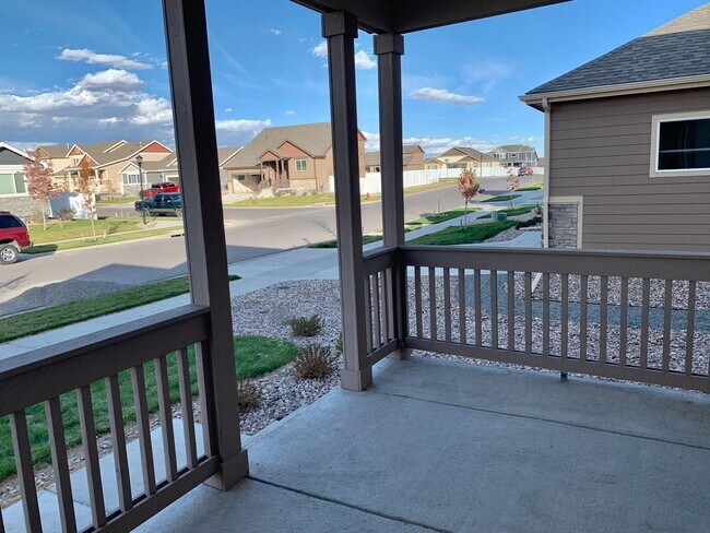 Foto del edificio - Price Reduced plus FREE JANUARY RENT!!! Beautiful 4 Bed/3 Bath West Greeley Home – Spacious Lot &...