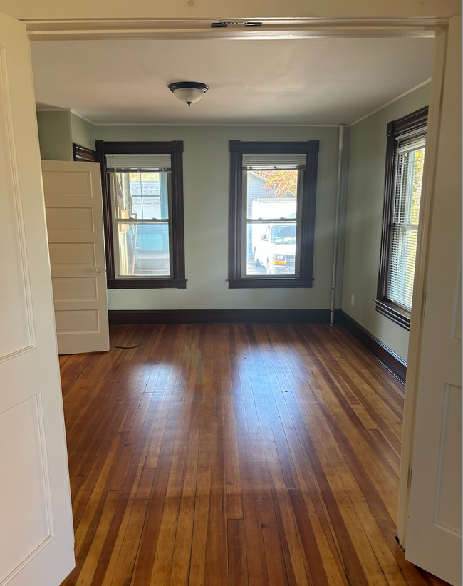 Living room or bedroom 2 - 310 Chapman St