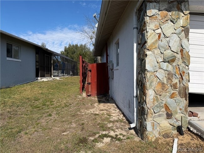 Building Photo - 229 W Casurina Pl