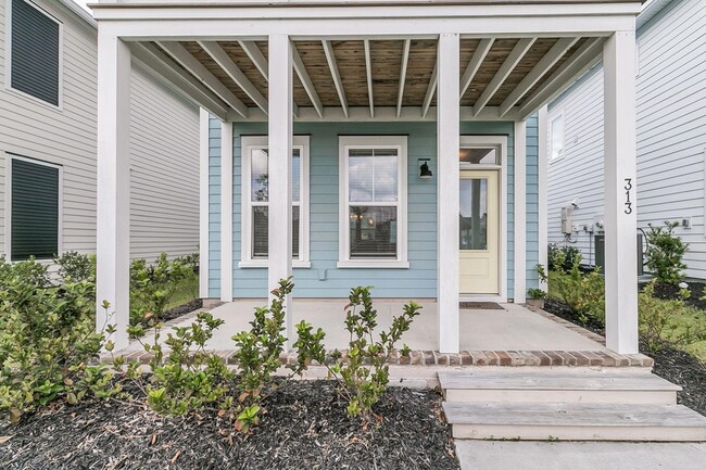 Building Photo - 313 Baritone Rd