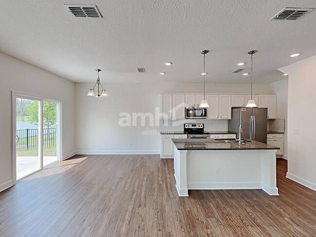 Foto del edificio - 2984 Calebs Cove Way