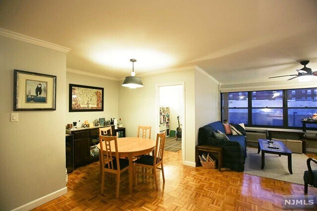 Foto del edificio - 2348 Linwood Ave
