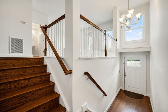 Foto del edificio - 3 Bedroom Townhome in Glen Allen – Available August 10th – $3,200/mo