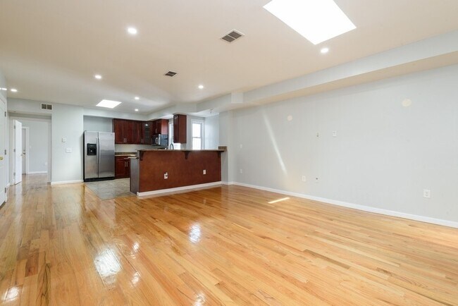Foto del edificio - 306 3rd St