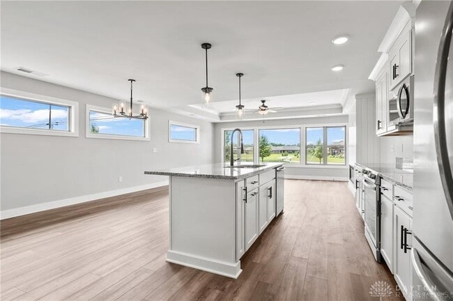 Building Photo - 1160 Waterloo St