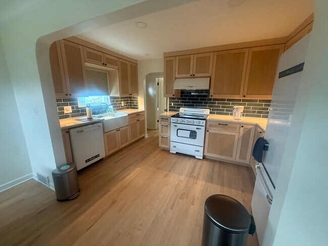 Foto del edificio - 835 NW 59th St
