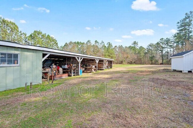 Building Photo - 209 NC-98