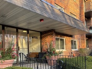 Building Photo - 4731 St Joseph Creek Rd