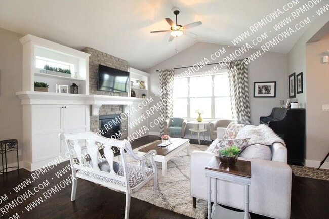 Foto del edificio - 2302 SW 18th St