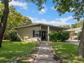 Building Photo - 1007 Arcadia Ave