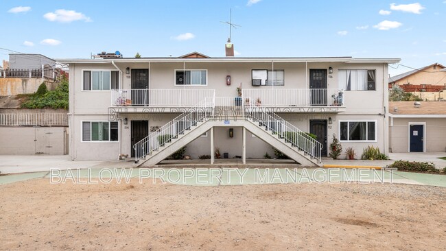 Foto del edificio - 112 Laurel Ave