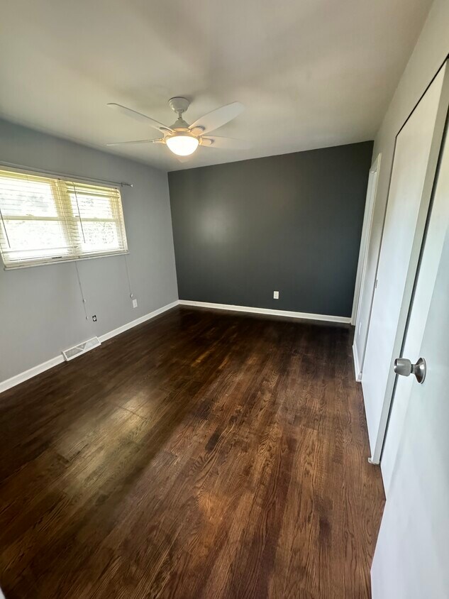 Primary Photo - 10687 Bridlepath Ln