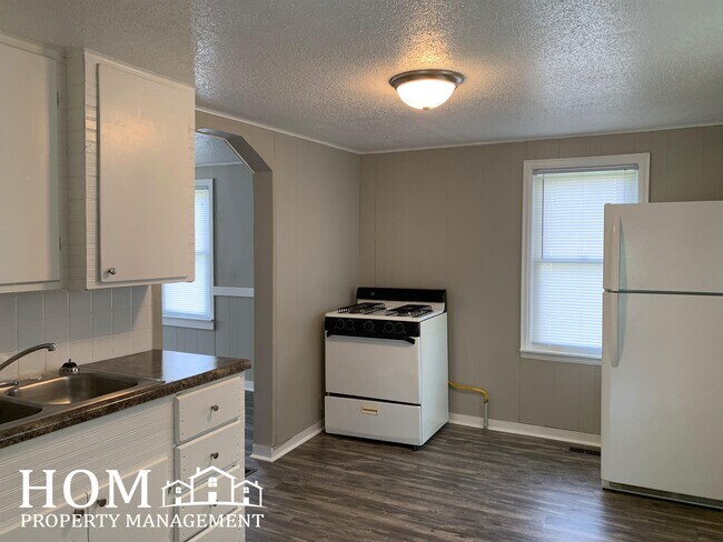 Foto del edificio - 1611 5th Ave