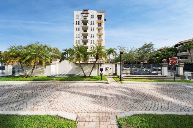 Foto del edificio - 9021 SW 94th St