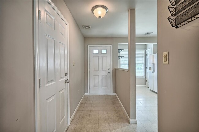 Building Photo - 6443 Terrace Ct