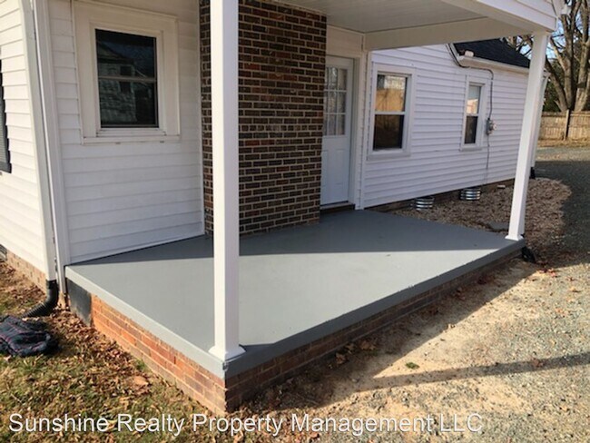 Foto del edificio - 4 br, 2 bath House - 1334 North Mebane St