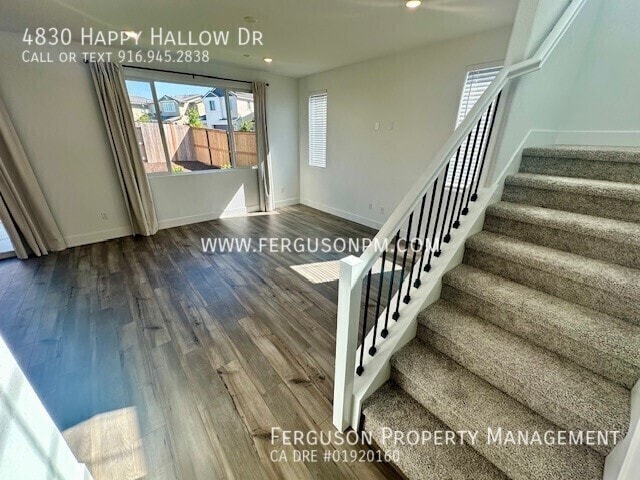 Building Photo - 4830 Happy Hallow Dr