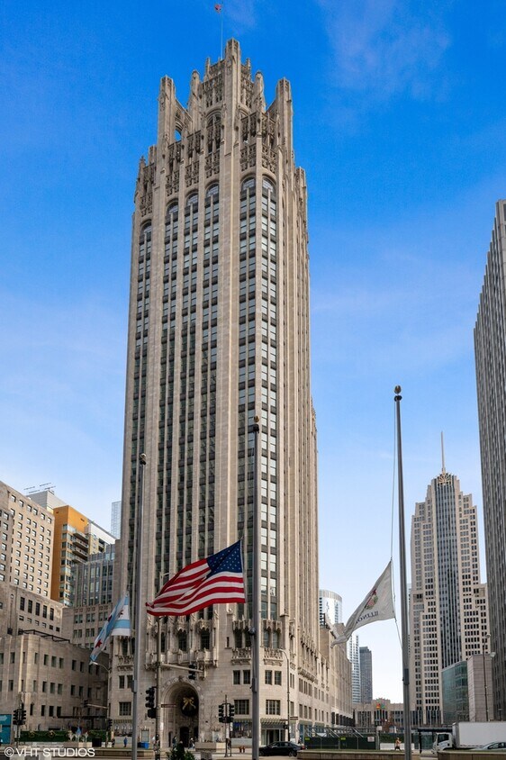Primary Photo - 435 N Michigan Ave