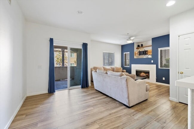 Foto del edificio - 26444 Arboretum Way