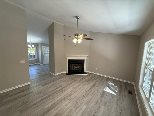 Foto del edificio - 8111 Oak Arbor Rd