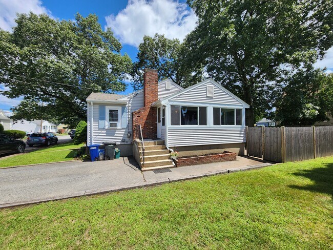 Foto del edificio - 9 Gregg St