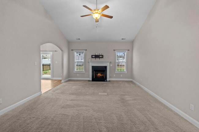 Building Photo - 1005 Clydesdale Ct