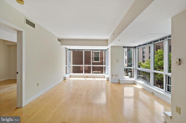 Foto del edificio - 1034 Spruce St