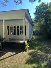 Building Photo - 64 N Poplar St
