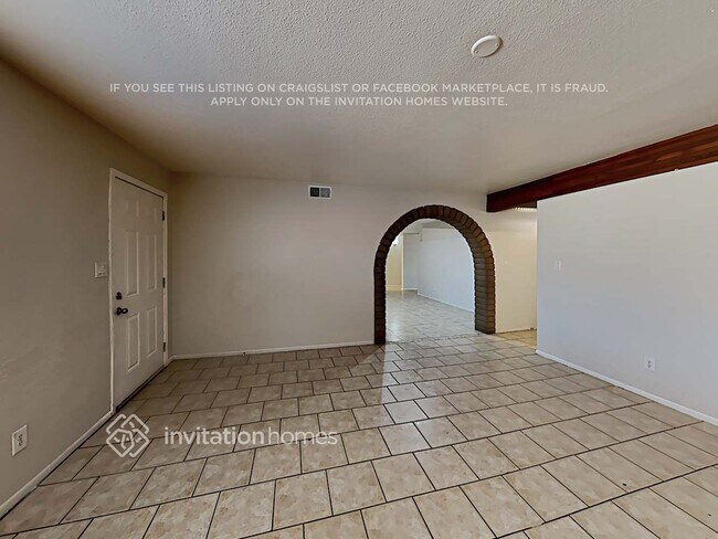 Foto del edificio - 5630 W Hubbell St