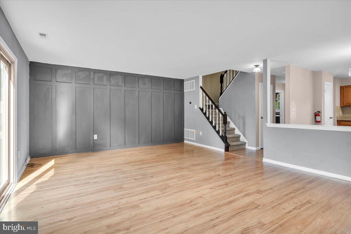 Primary Photo - 4 Shira Ct